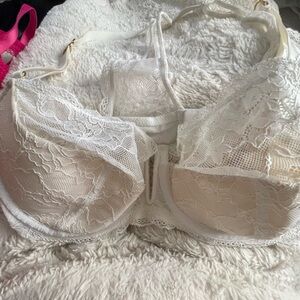 Cacique Ivory Lace Bra